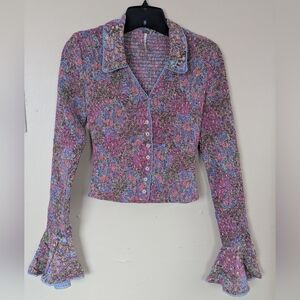 Free People Amelia Printed Smocked Bell Sleeve Blouse/Top, Pink/Rose Floral (XS)
